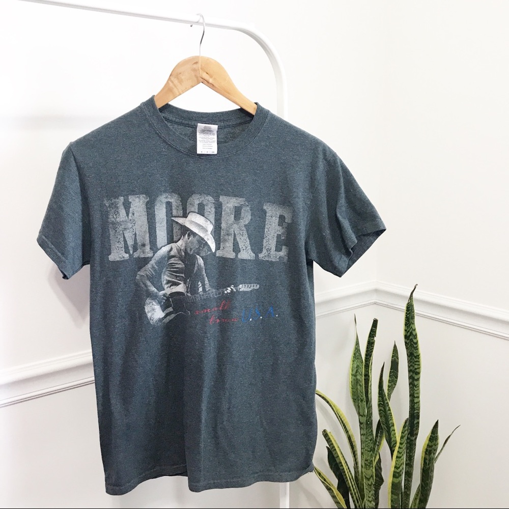 🚌 Justin Moore | Grey Graphic Band Tee Music S